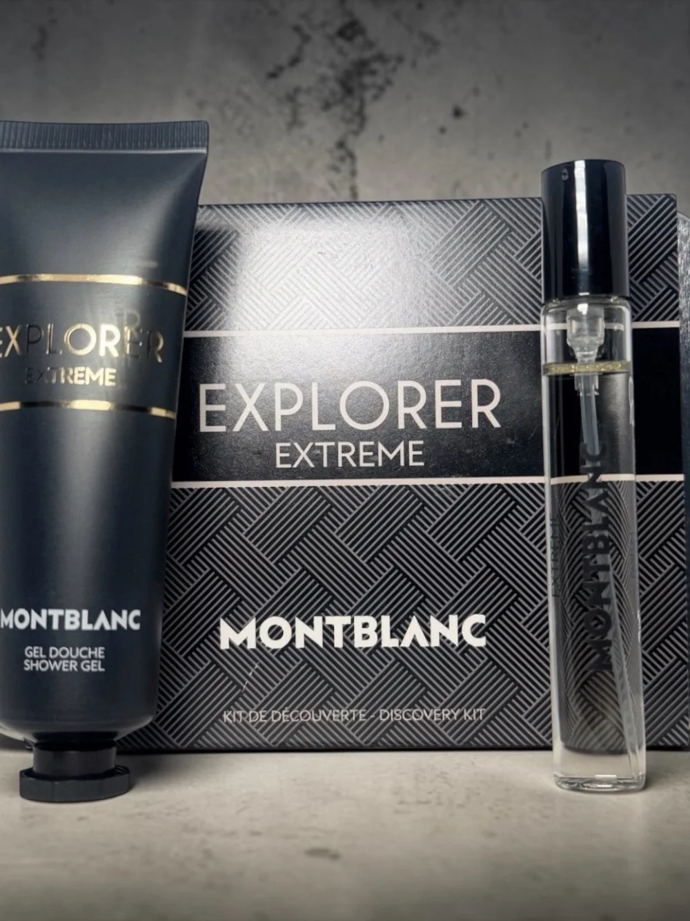 Montblanc Black and Gold Explorer Extreme Gift Set